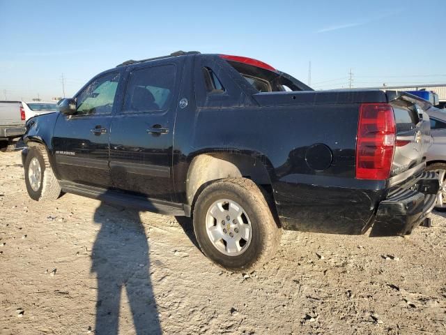 2013 Chevrolet Avalanche LS