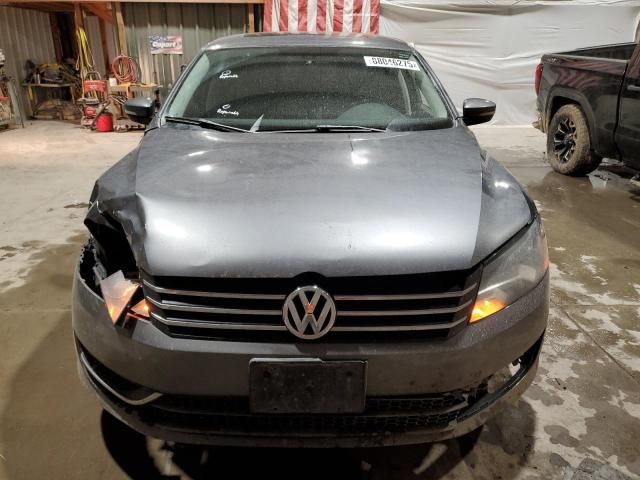 2013 Volkswagen Passat SE