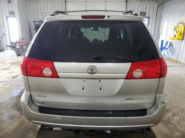 2010 Toyota Sienna CE