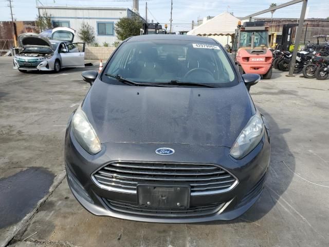 2016 Ford Fiesta SE