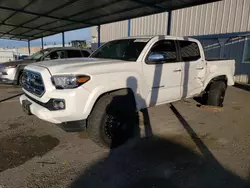 Salvage cars for sale from Copart Chicago: 2016 Toyota Tacoma Double Cab