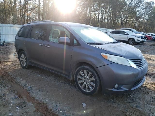 2012 Toyota Sienna XLE