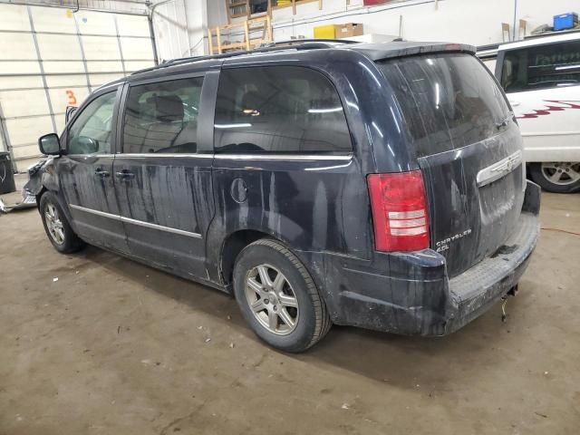 2010 Chrysler Town & Country Touring Plus