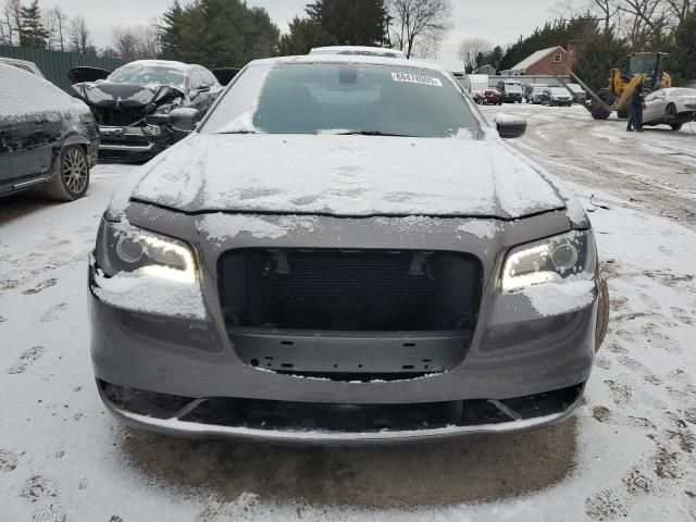 2019 Chrysler 300 S