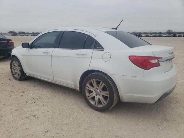 2013 Chrysler 200 Touring