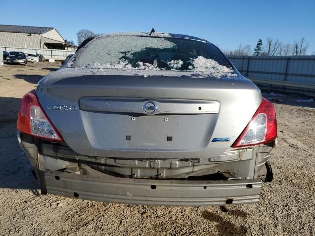 2012 Nissan Versa S