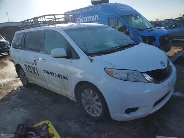 2012 Toyota Sienna LE