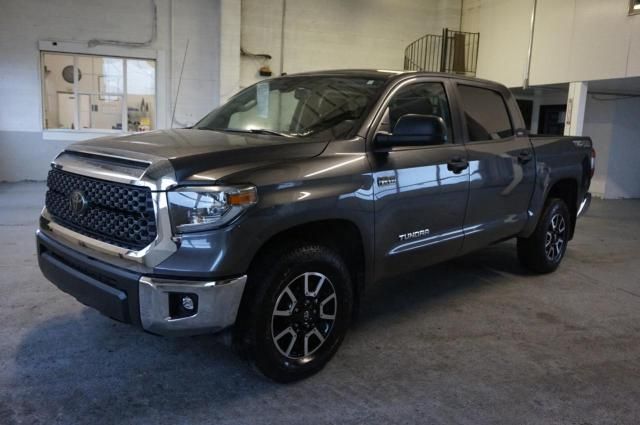 2018 Toyota Tundra Crewmax SR5