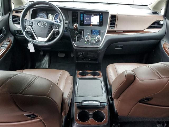 2015 Toyota Sienna XLE