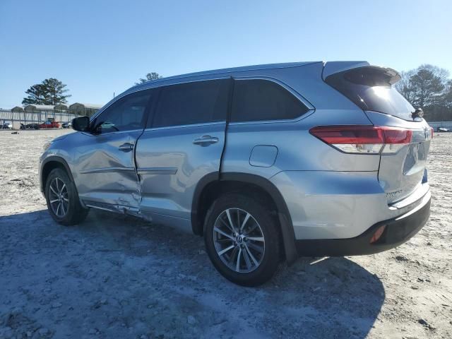 2018 Toyota Highlander SE