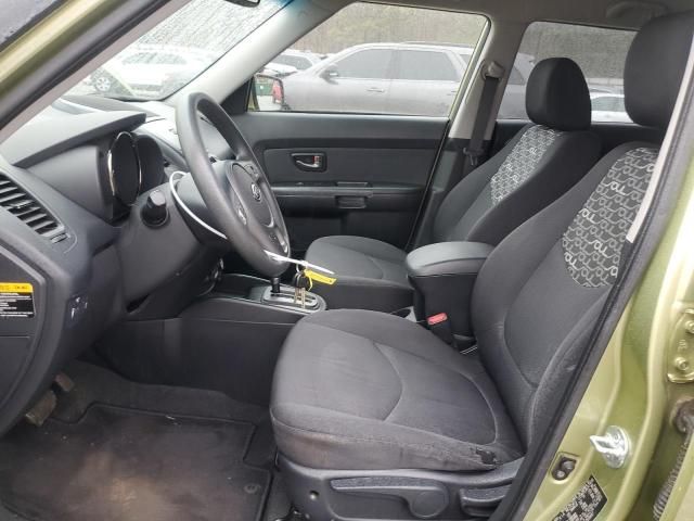 2010 KIA Soul +