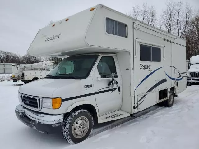 2003 Ford Econoline E450 Super Duty Cutaway Van