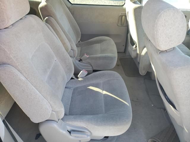 2005 KIA Sedona EX