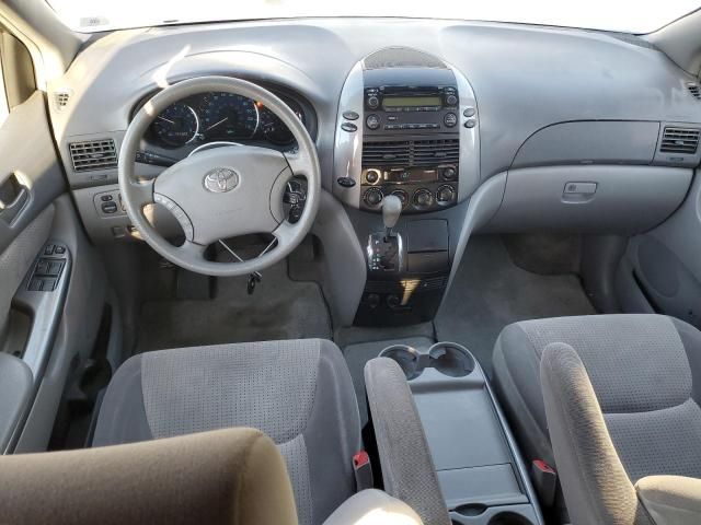 2006 Toyota Sienna CE