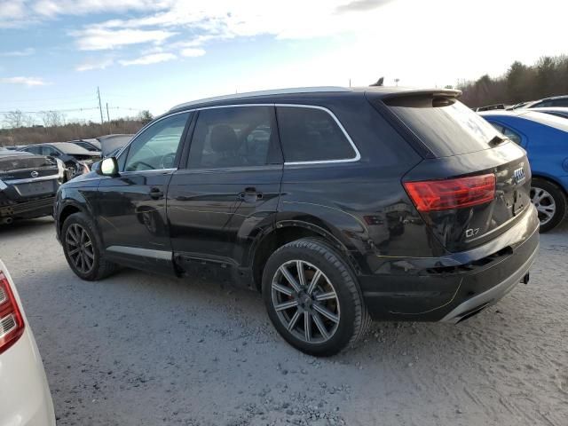 2019 Audi Q7 Premium Plus