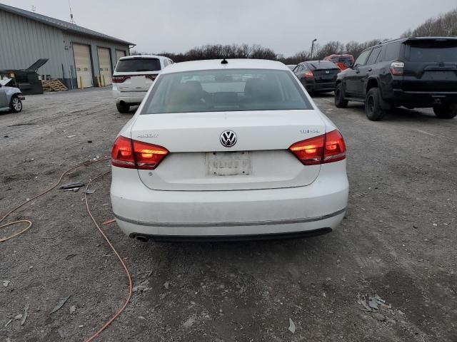 2015 Volkswagen Passat SEL