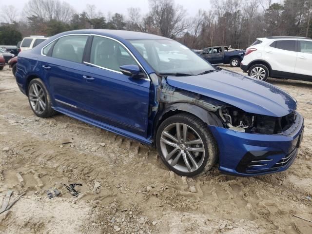 2017 Volkswagen Passat R-Line