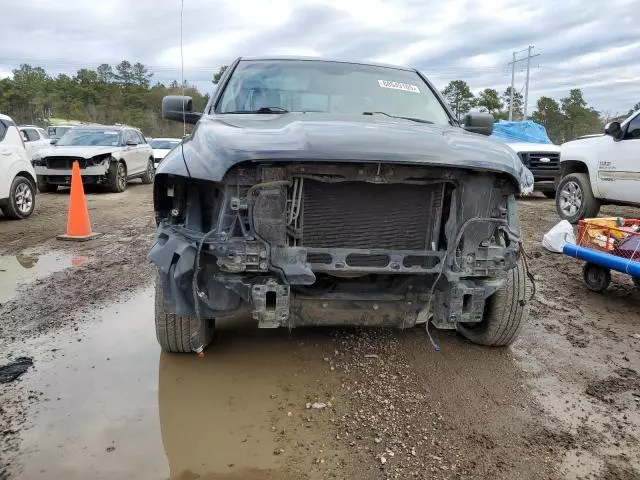 2017 Dodge RAM 1500 SLT