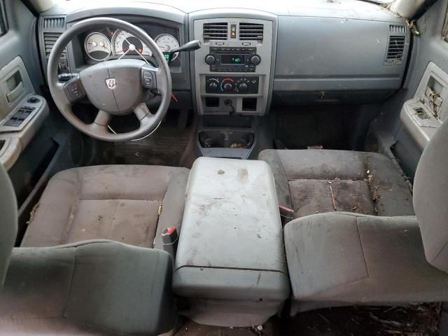 2005 Dodge Dakota Quad SLT