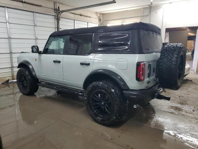 2023 Ford Bronco Base