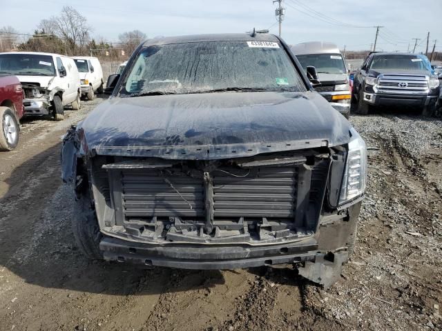 2018 Cadillac Escalade ESV Luxury