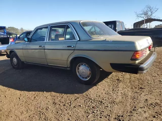 1981 Mercedes-Benz 240 D