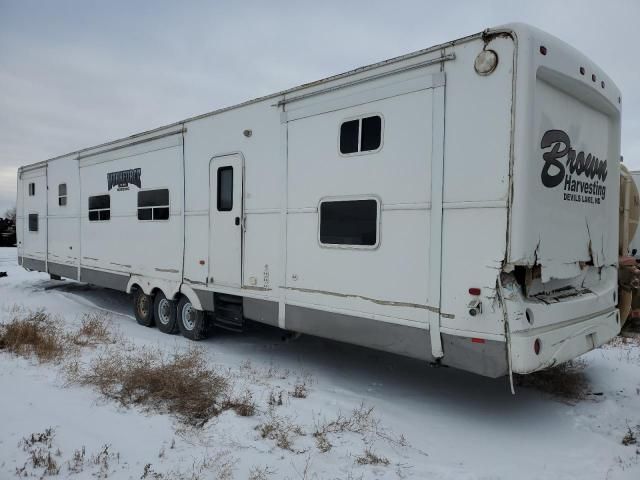 2016 Trailers Camper