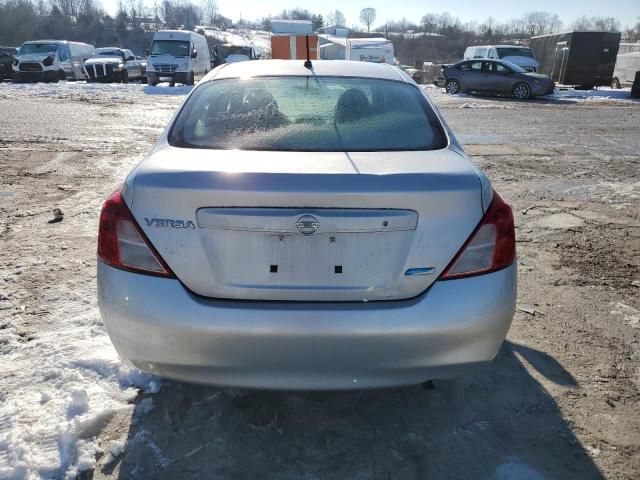 2013 Nissan Versa S