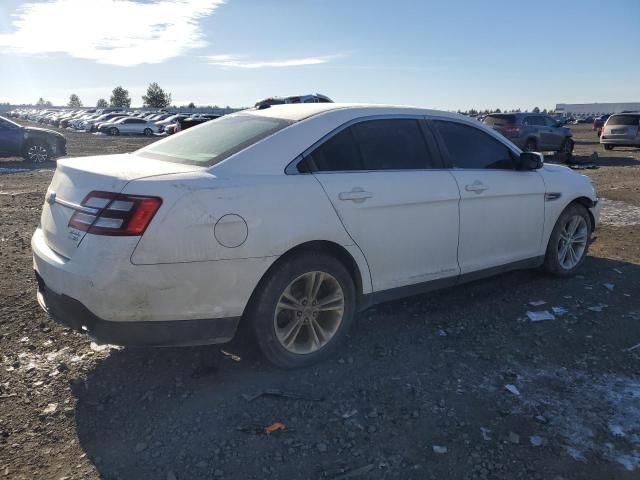 2018 Ford Taurus SEL