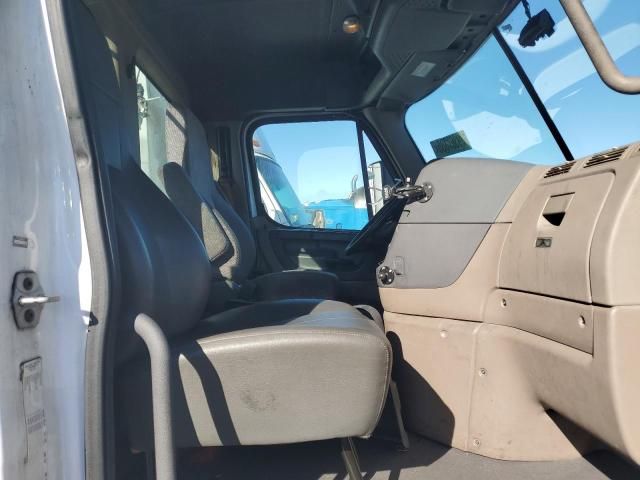 2014 Freightliner Cascadia 125