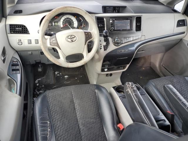 2013 Toyota Sienna Sport