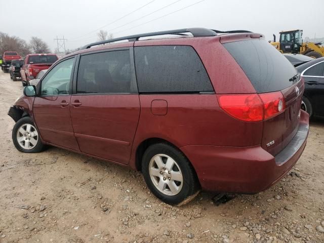 2007 Toyota Sienna CE