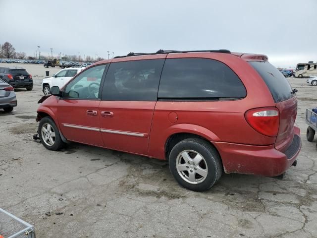 2005 Dodge Grand Caravan SXT