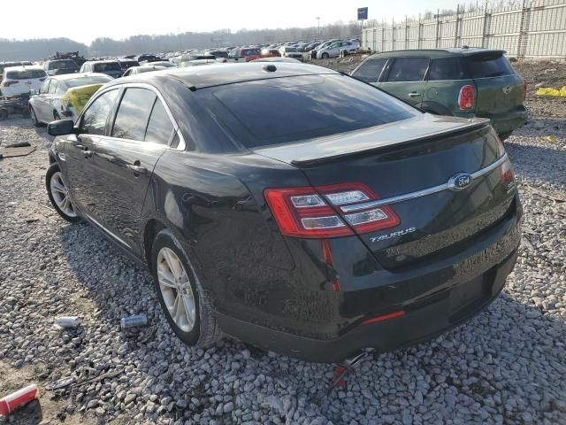 2016 Ford Taurus SEL