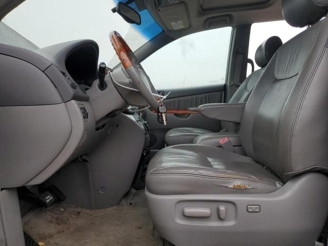 2006 Toyota Sienna XLE