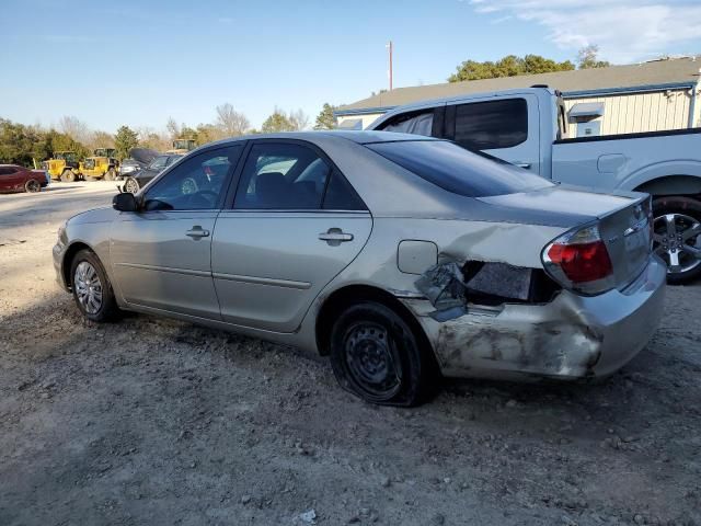 2005 Toyota Camry LE