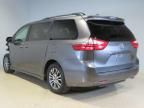 2018 Toyota Sienna XLE