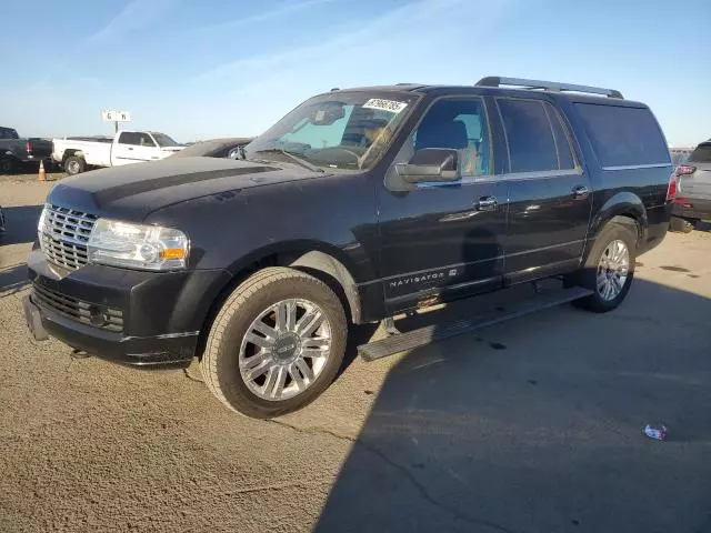 2013 Lincoln Navigator L