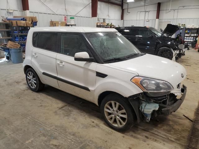 2013 KIA Soul +