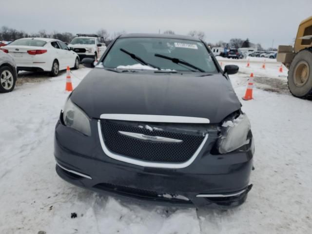 2013 Chrysler 200 Limited