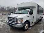 2019 Ford Econoline E450 Super Duty Cutaway Van