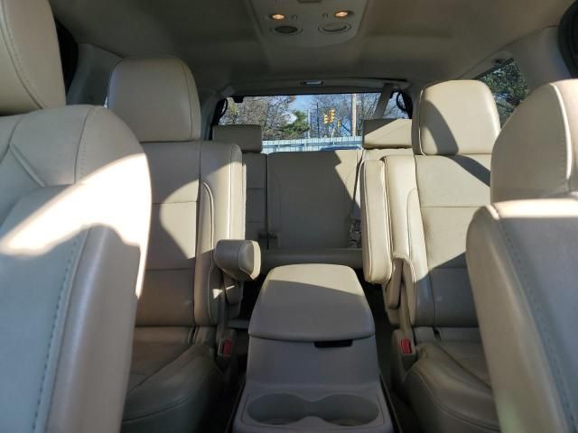 2013 Nissan Armada Platinum