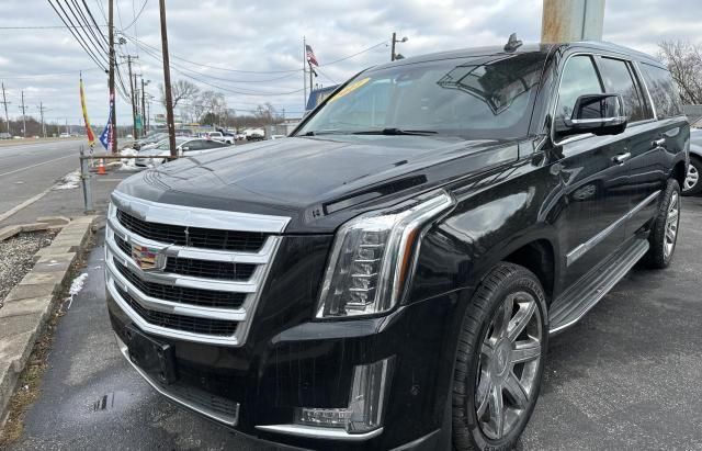 2017 Cadillac Escalade ESV Luxury