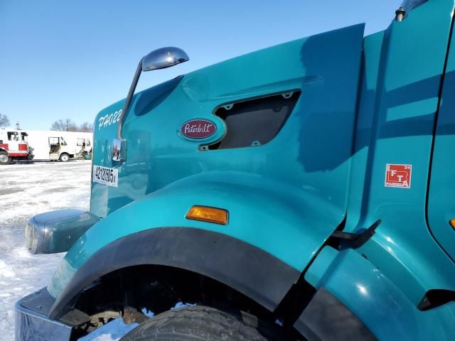 2018 Peterbilt 567