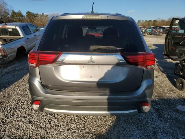 2016 Mitsubishi Outlander ES