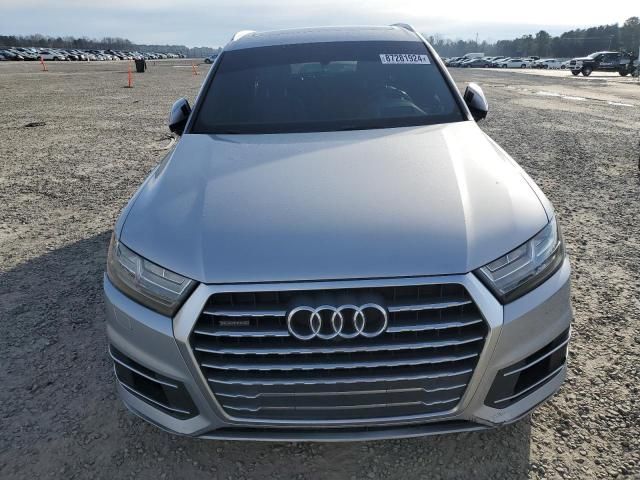 2018 Audi Q7 Prestige