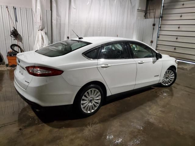 2016 Ford Fusion S Hybrid