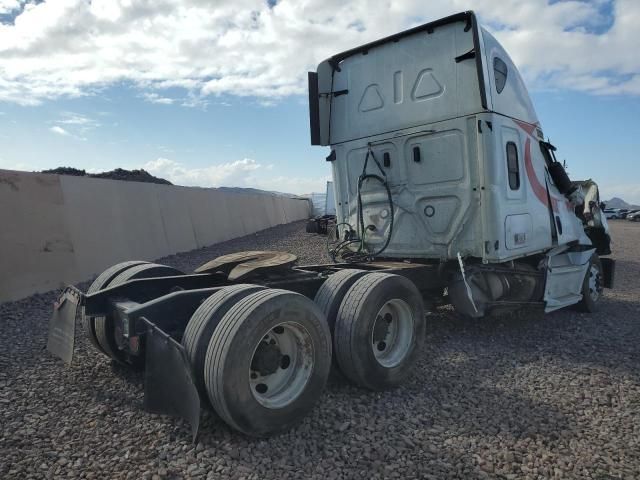 2023 Freightliner Cascadia 126