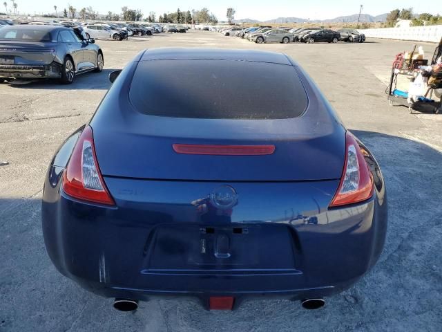 2017 Nissan 370Z Base