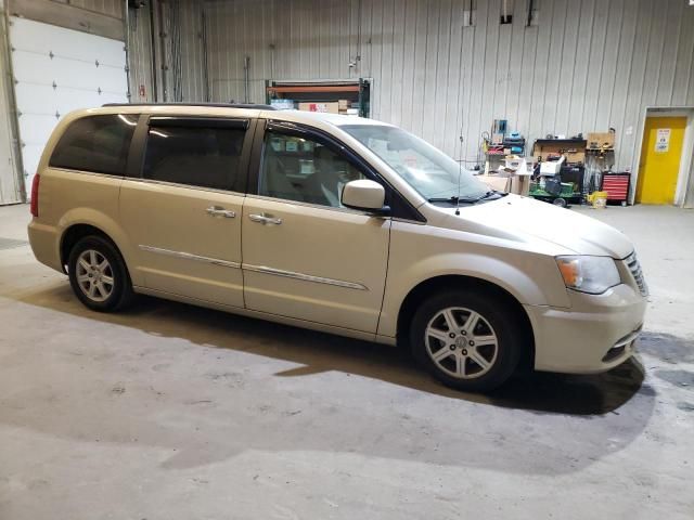 2011 Chrysler Town & Country Touring